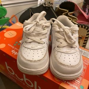 Toddler air forces only worn a couple of times.